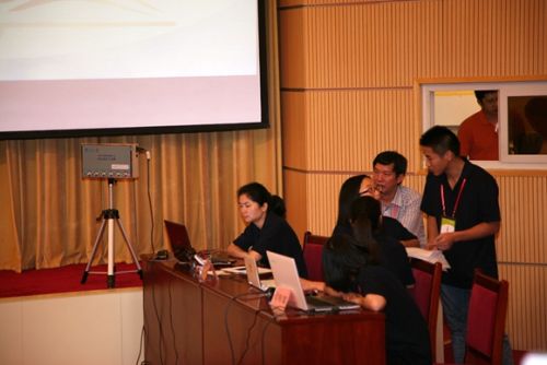 “書香機(jī)關(guān)?踐行夢(mèng)想”讀書演講賽舉行